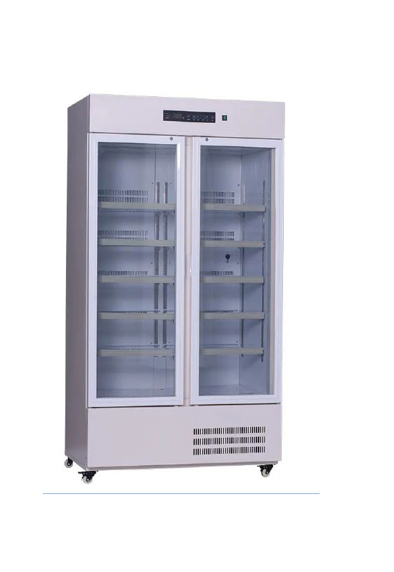 Refrigerator 660L